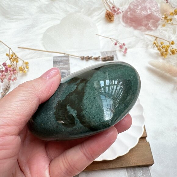 Beautiful Ocean Jasper Heart Carving - Picture 3 of 7